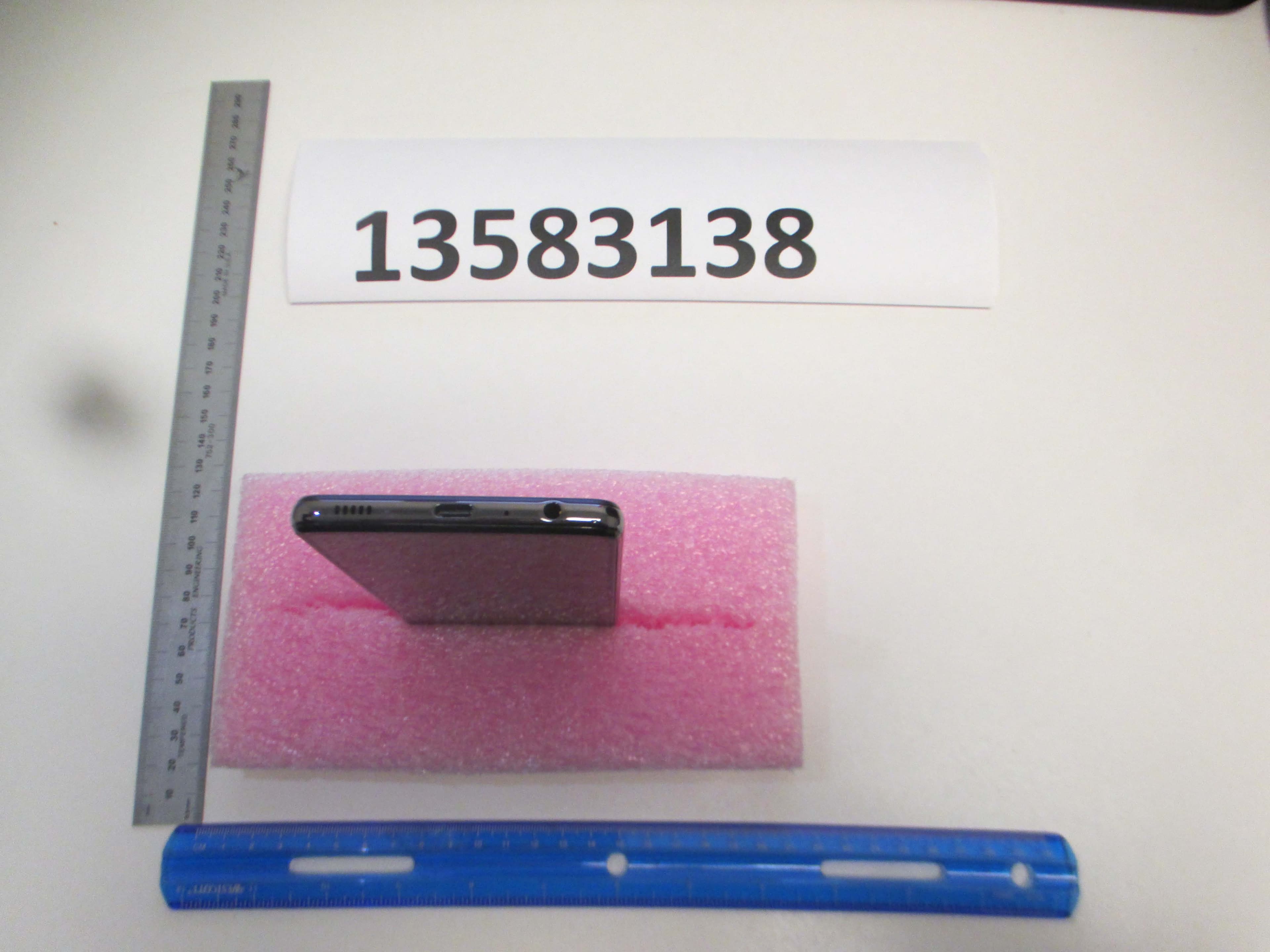 GSM/WCDMA/LTE/5G Phablet with BT/BLE,DTS/UNII a/b/g/n/ac and NFC - FCC ID A3LSMA526B - Samsung Electronics Co Ltd (2)