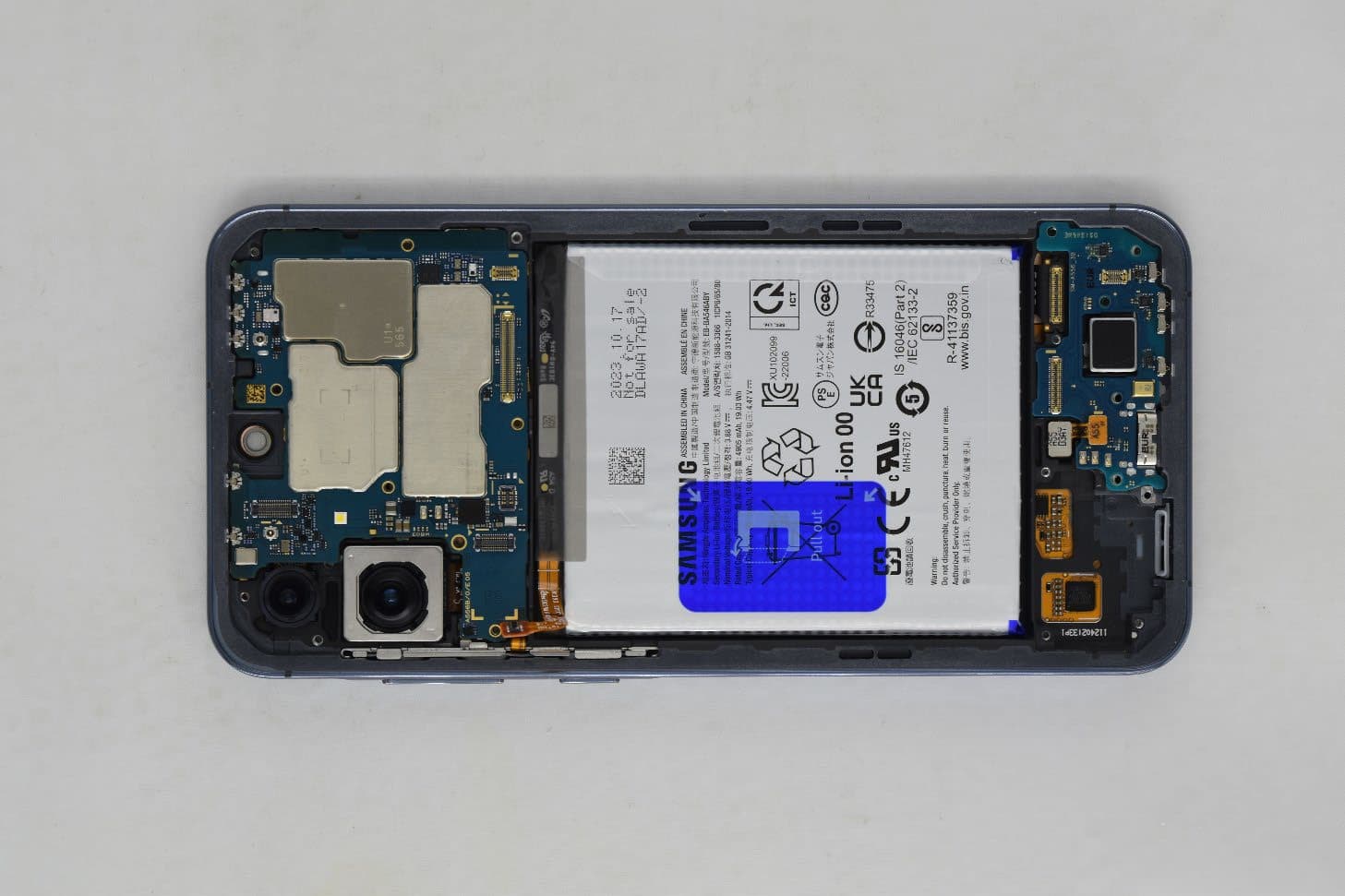 GSM/WCDMA/LTE/5G NR Phone+BT/BLE, DTS/UNII a/b/g/n/ac/ax and NFC - FCC ID A3LSMA556E - Samsung Electronics Co Ltd (2)