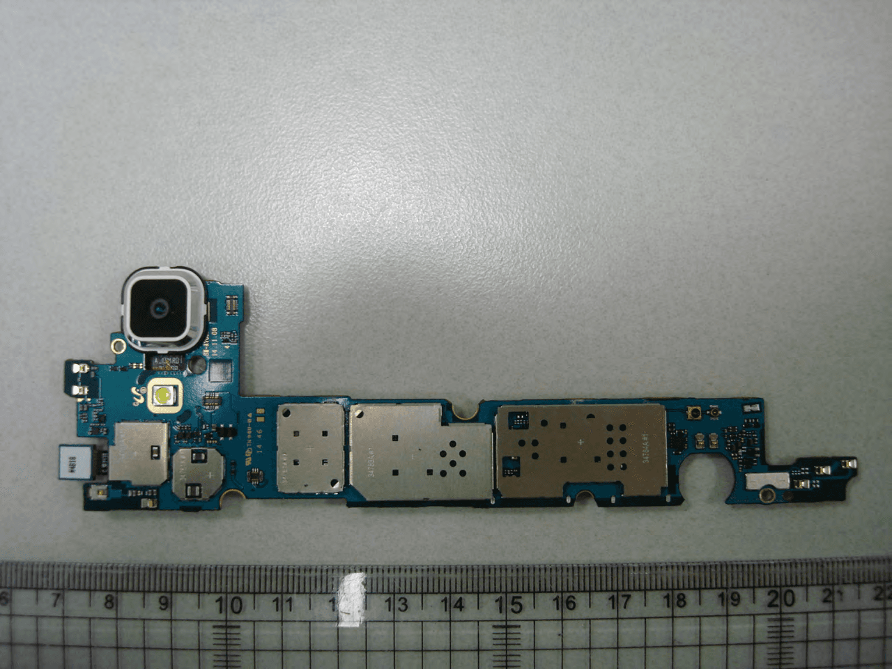 Multi-band GSM/EDGE/UMTS Phone with WLAN, Bluetooth, and ANT+ - FCC ID A3LSMA700H - Samsung Electronics Co Ltd (4)