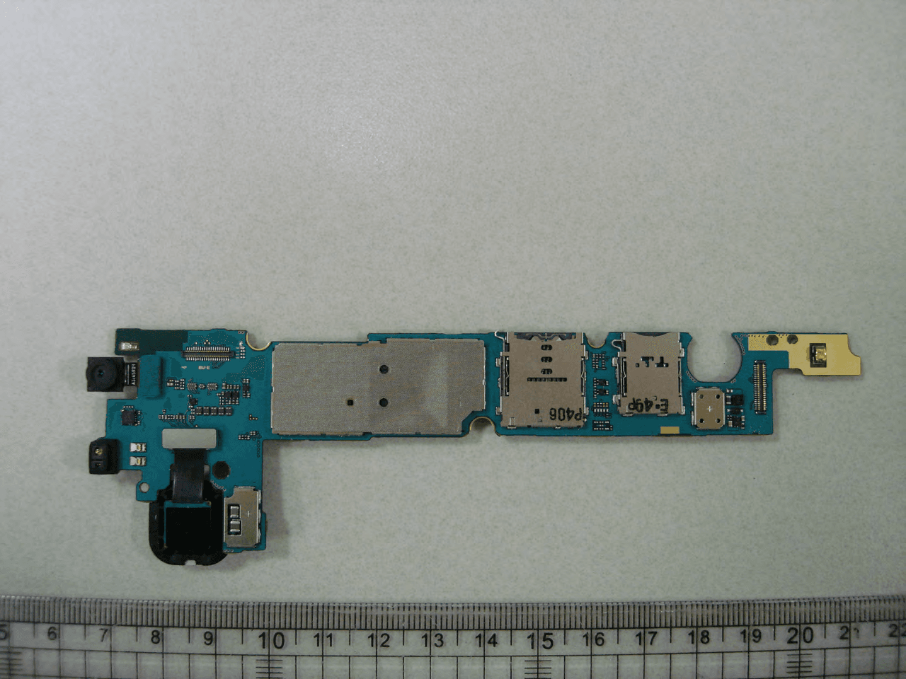 Multi-band GSM/EDGE/UMTS Phone with WLAN, Bluetooth, and ANT+ - FCC ID A3LSMA700H - Samsung Electronics Co Ltd (3)