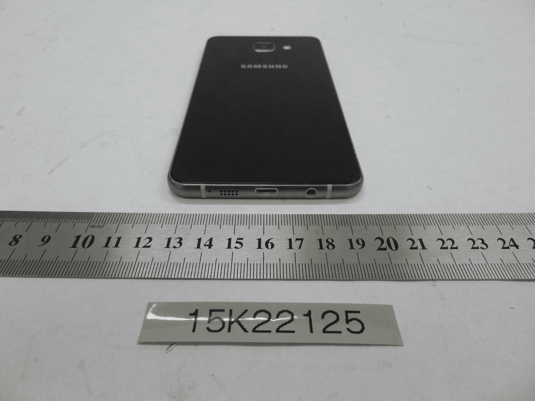 GSM/WCDMA/LTE Phone + BT/BLE, DTS/UNII a/b/g/n, ANT+ and NFC - FCC ID A3LSMA710F - Samsung Electronics Co Ltd (4)