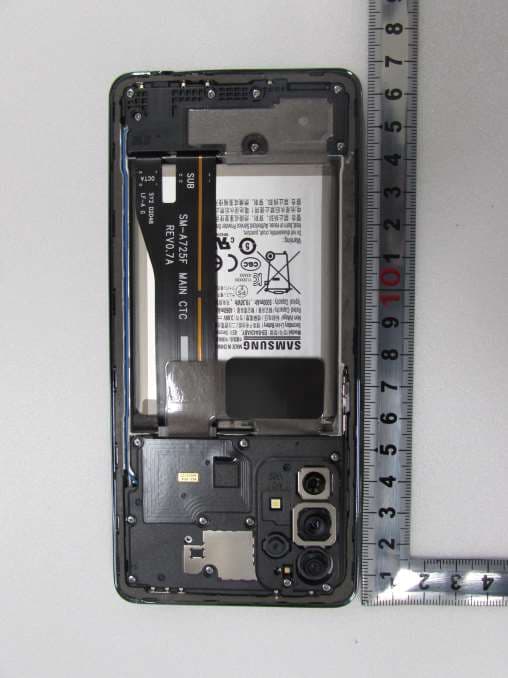 Mobile Phone - FCC ID A3LSMA725F - Samsung Electronics Co Ltd