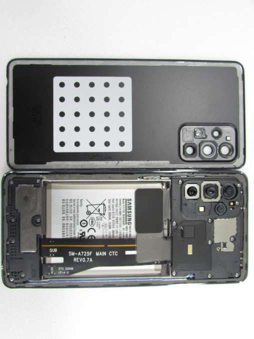Mobile Phone - FCC ID A3LSMA725F - Samsung Electronics Co Ltd (3)