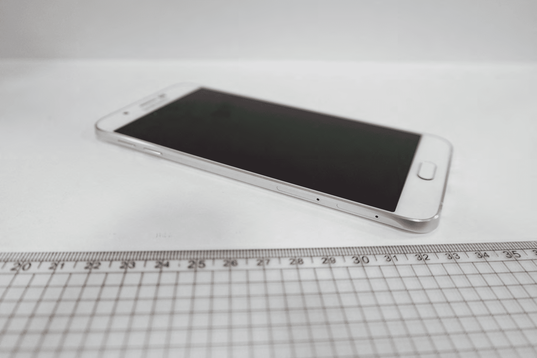 GSM/WCDMA/LTE Phone + BT/LE, DTS/UNII a/b/g/n/ac, ANT+ & NFC - FCC ID A3LSMA800S - Samsung Electronics Co Ltd (2)