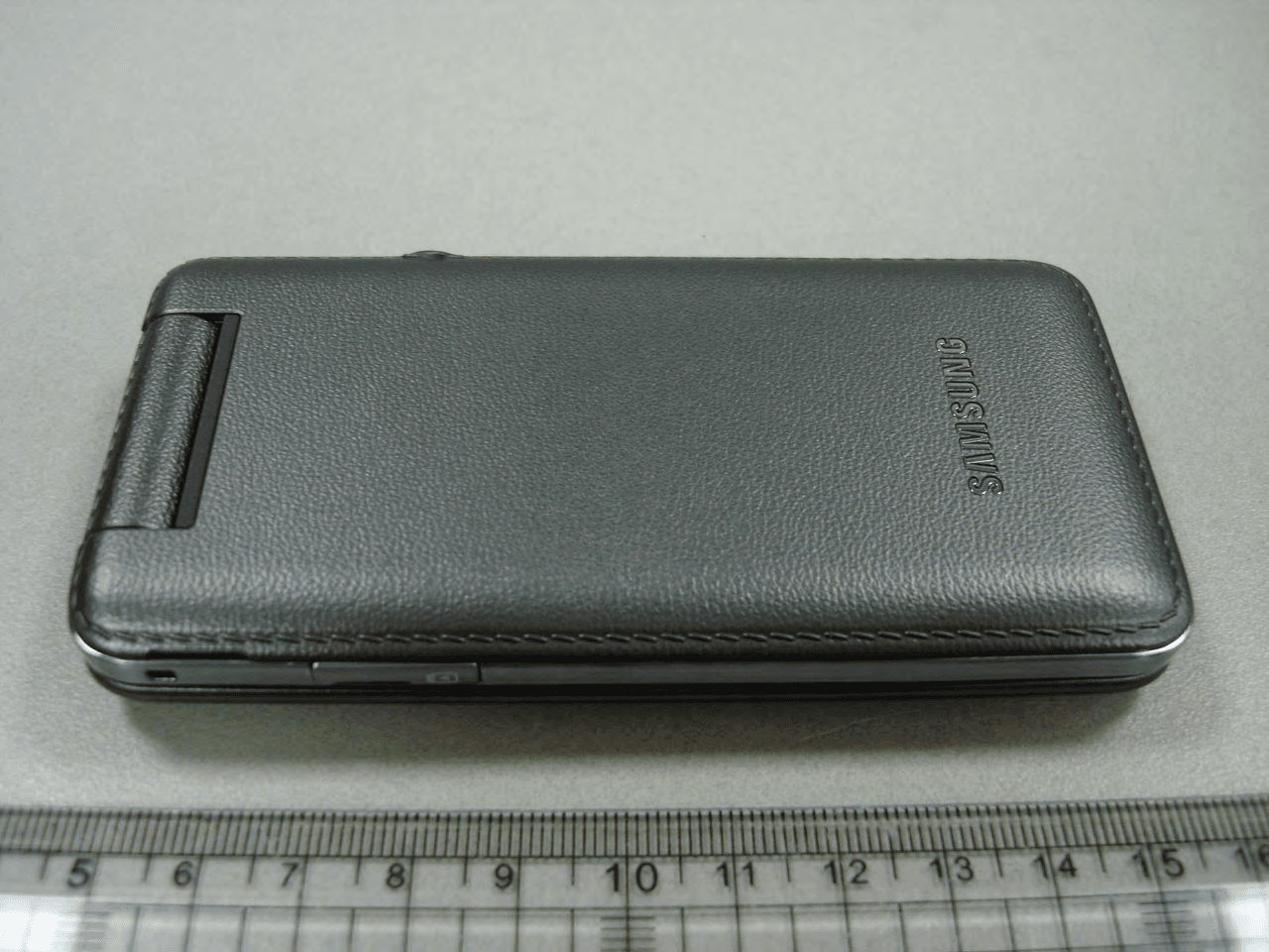 Moble phone - FCC ID A3LSMB510 - Samsung Electronics Co Ltd (4)