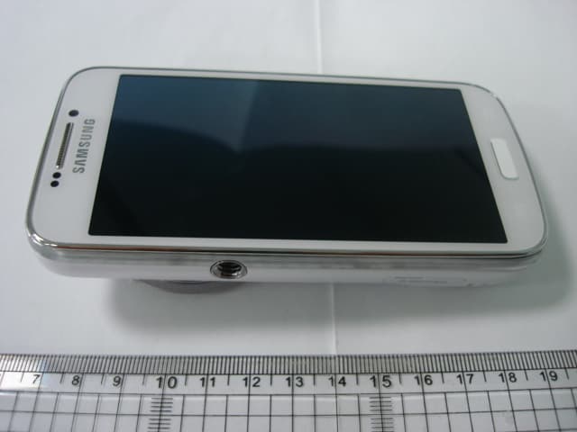 Cellular/ PCS GSM/ EDGE/ UMTS Phone with WLAN, Bluetooth and RFID - FCC ID A3LSMC101 - Samsung Electronics Co Ltd (2)