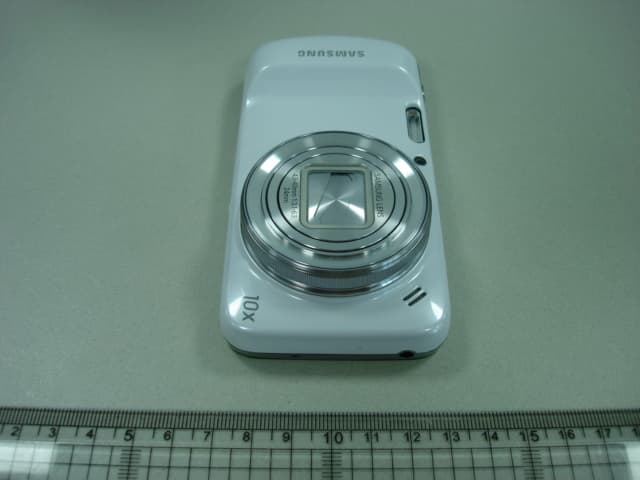 Portable Handset with Multi-band GSM/EDGE/UMTS/LTE, WLAN, Blutooth and RFID - FCC ID A3LSMC105 - Samsung Electronics Co Ltd (5)