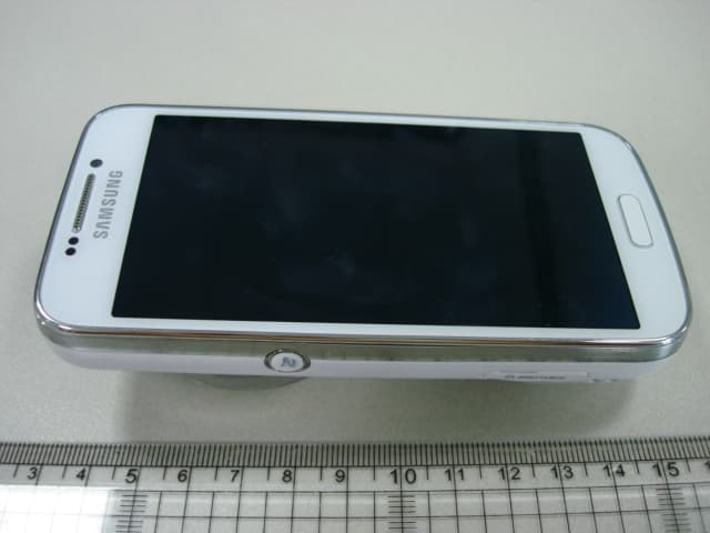 Multi-band GSM/EDGE/UMTS/LTE Handset with WLAN, Bluetooth and RFID - FCC ID A3LSMC105A - Samsung Electronics Co Ltd (4)