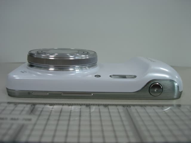 Multi-band GSM/EDGE/UMTS/LTE Handset with WLAN, Bluetooth and RFID - FCC ID A3LSMC105A - Samsung Electronics Co Ltd (1)
