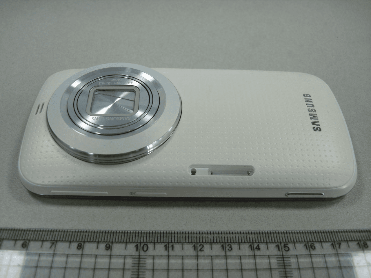 Portable Handset with Multi-Band GSM/EDGE/WCDMA/LTE, WLAN, Bluetooth and RFID - FCC ID A3LSMC115M - Samsung Electronics Co Ltd (1)
