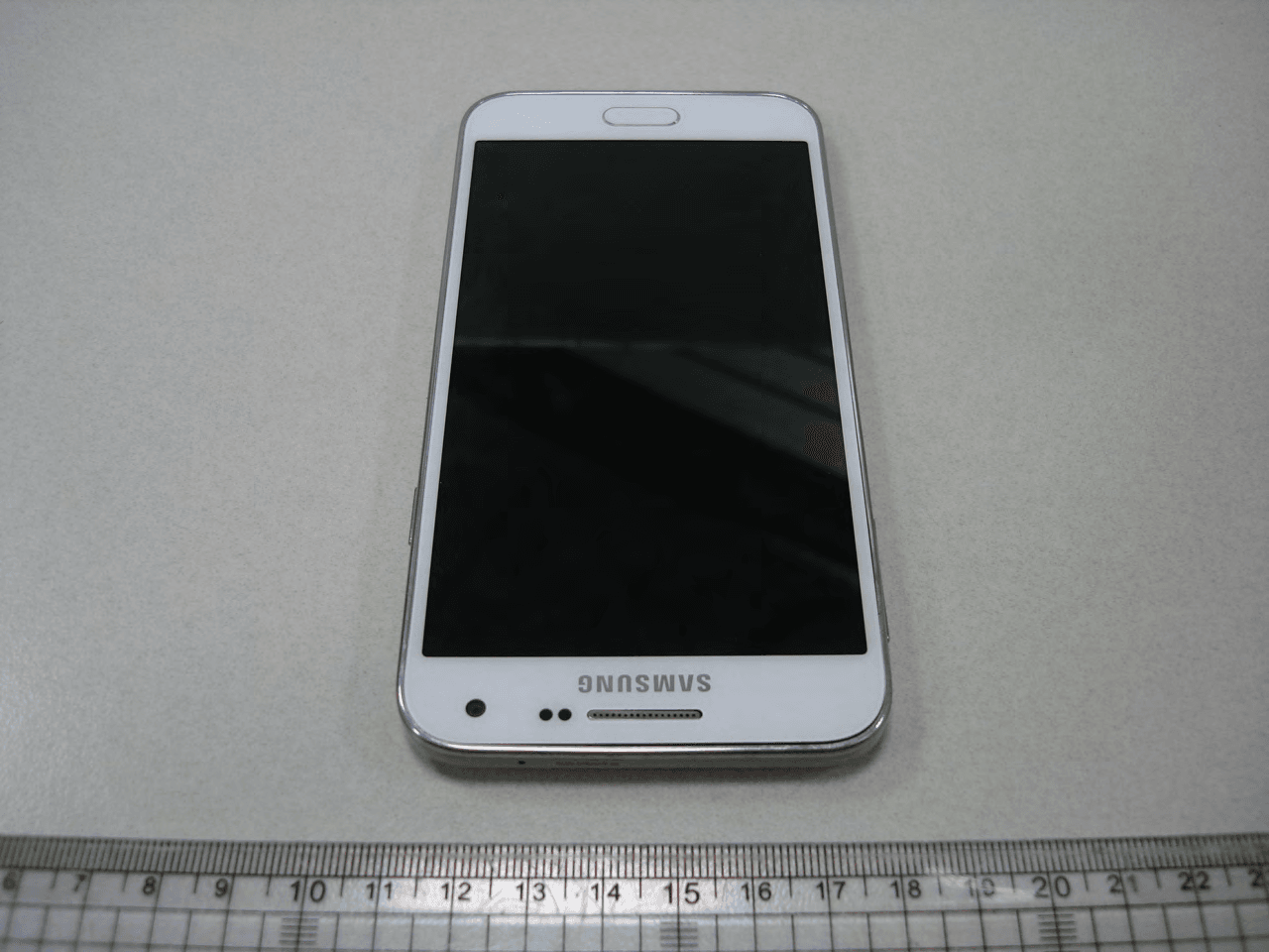 GSM/WCDMA/LTE Phone + Bluetooth, WLAN 2.4GHz b/g/n, NFC & ANT+ - FCC ID A3LSME500M - Samsung Electronics Co Ltd (4)
