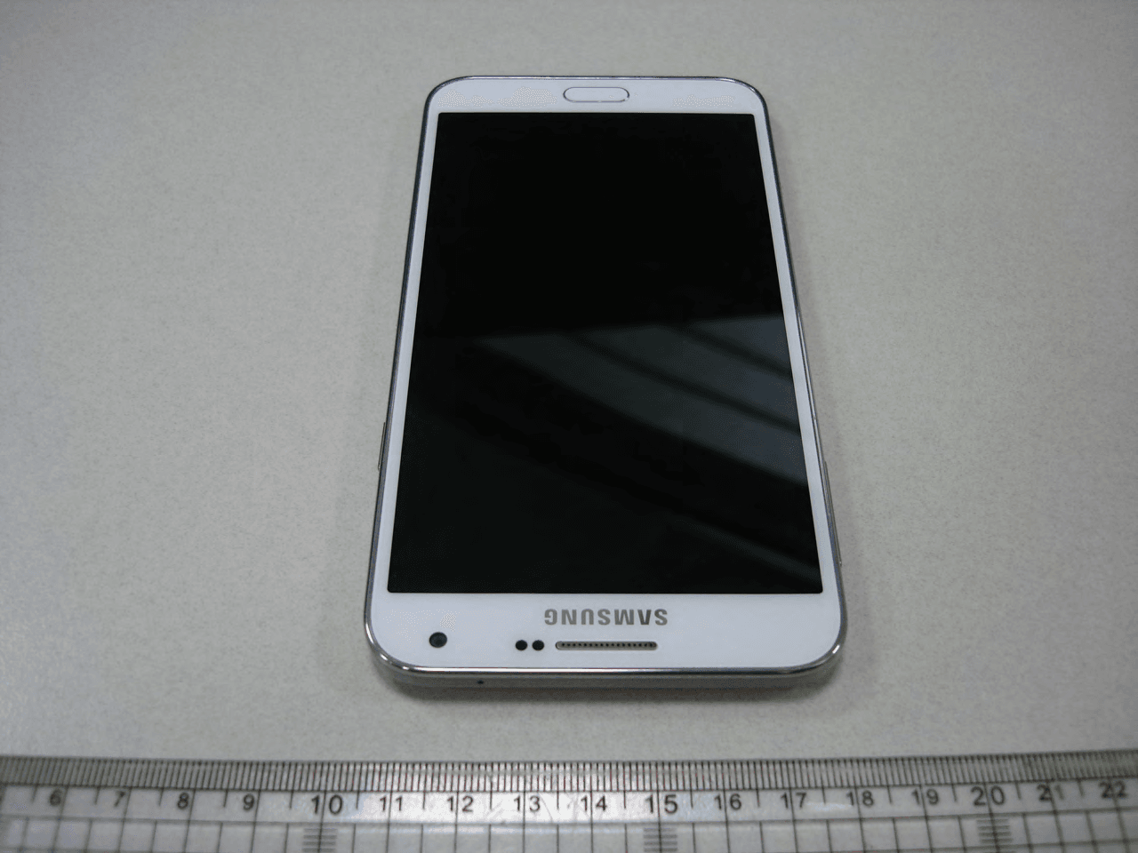Mobile Phone - FCC ID A3LSME7000 - Samsung Electronics Co Ltd (2)