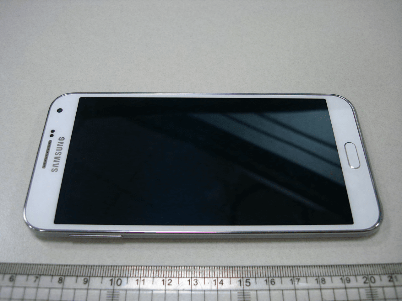 Mobile Phone - FCC ID A3LSME7000 - Samsung Electronics Co Ltd (1)
