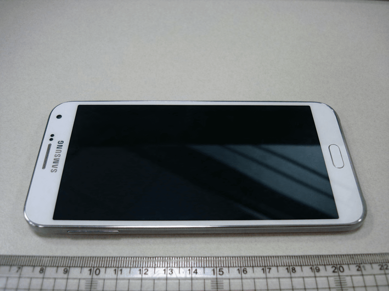 Mobile Phone - FCC ID A3LSME700F - Samsung Electronics Co Ltd (2)