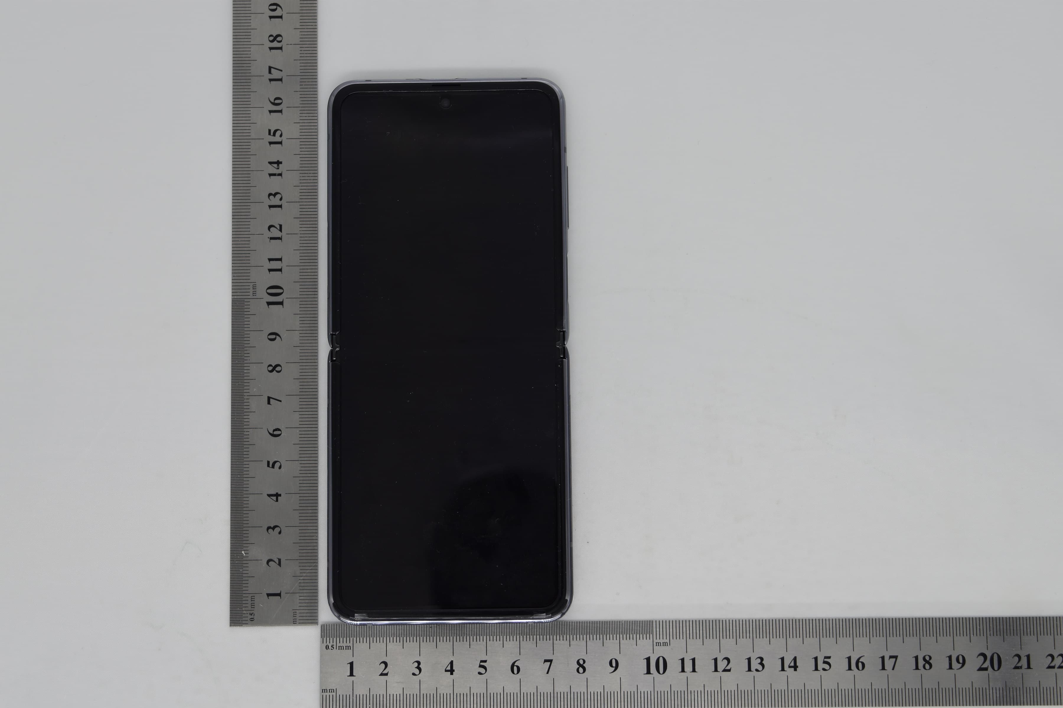 GSM/WCDMA/LTE Phone + BT/BLE, DTS/UNII a/b/g/n/ac/ax, NFC and WPT - FCC ID A3LSMF707B - Samsung Electronics Co Ltd (3)