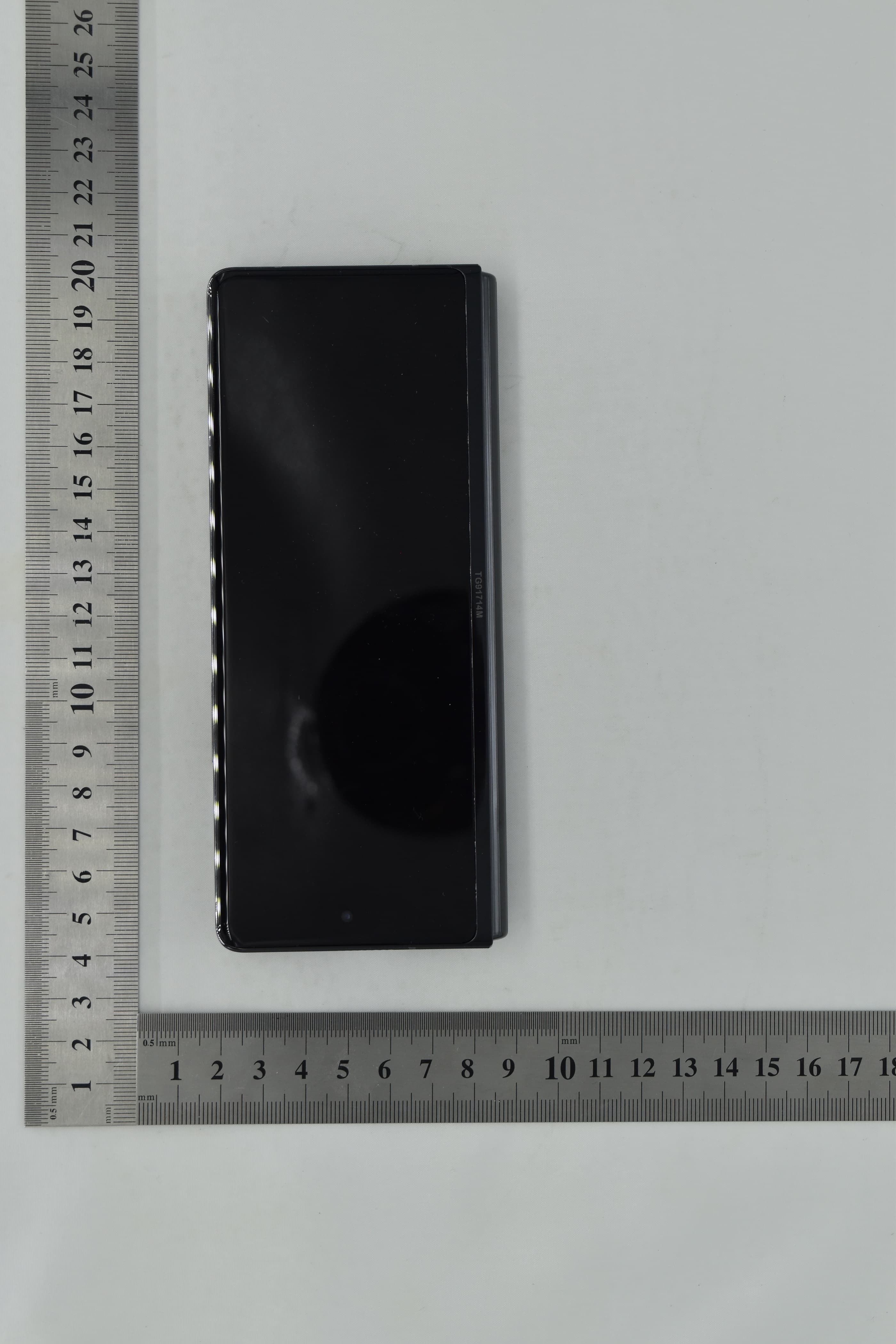 GSM/WCDMA/LTE Phone + BT/BLE, DTS/UNII a/b/g/n/ac/ax, UWB, WPT and NFC - FCC ID A3LSMF916B - Samsung Electronics Co Ltd