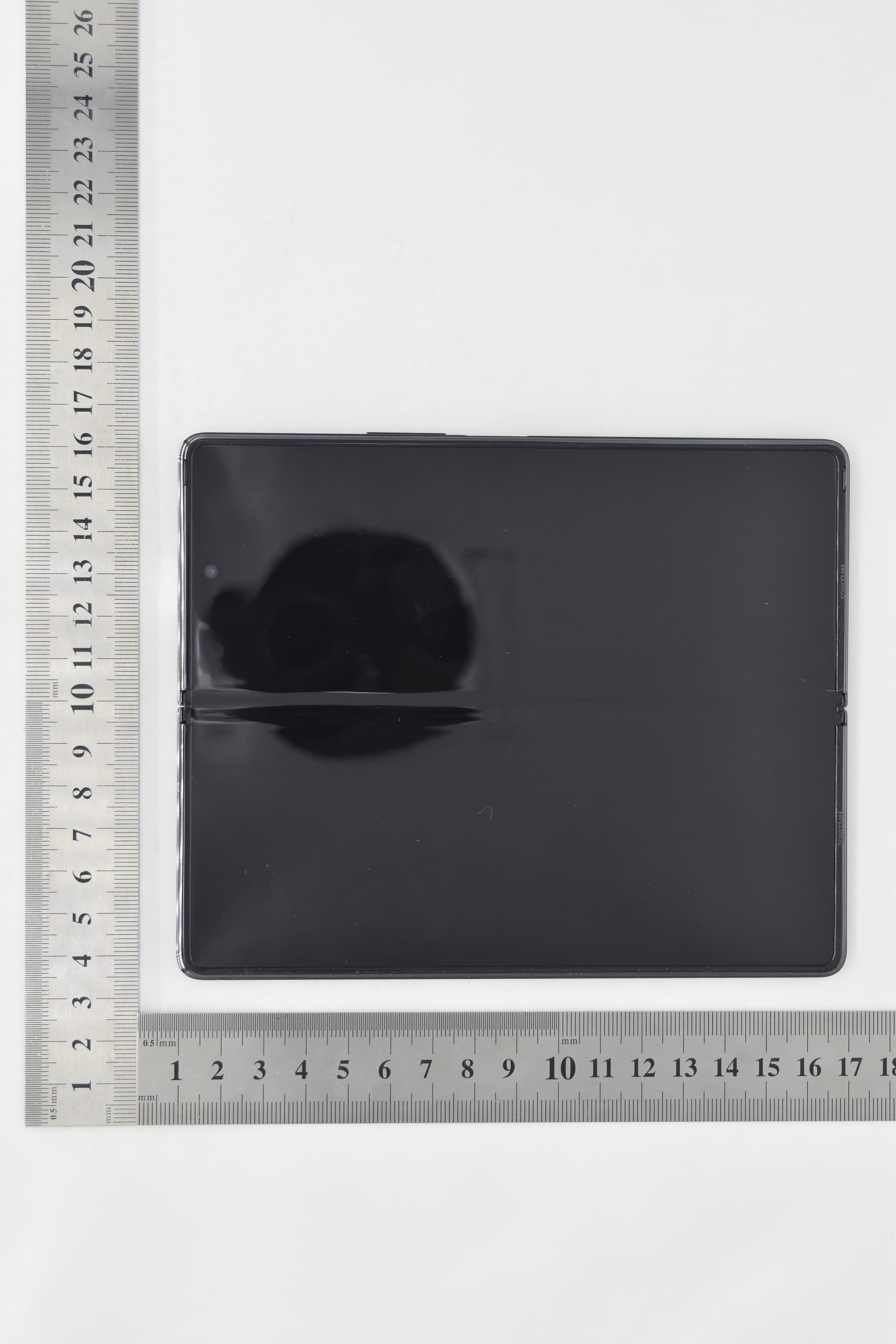 GSM/WCDMA/LTE Phone + BT/BLE, DTS/UNII a/b/g/n/ac/ax, UWB, WPT and NFC - FCC ID A3LSMF916B - Samsung Electronics Co Ltd (2)