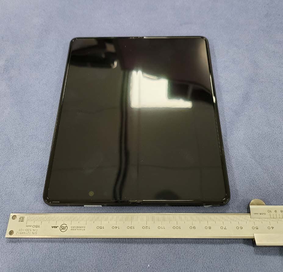 Portable Handset - FCC ID A3LSMF926B - Samsung Electronics Co Ltd (4)