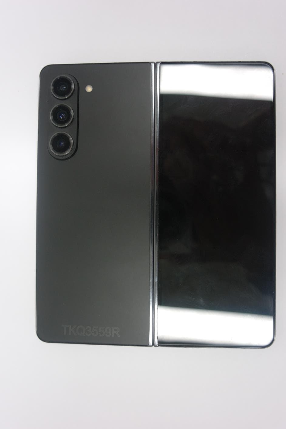 Mobile phone - FCC ID A3LSMF946B - Samsung Electronics Co Ltd
