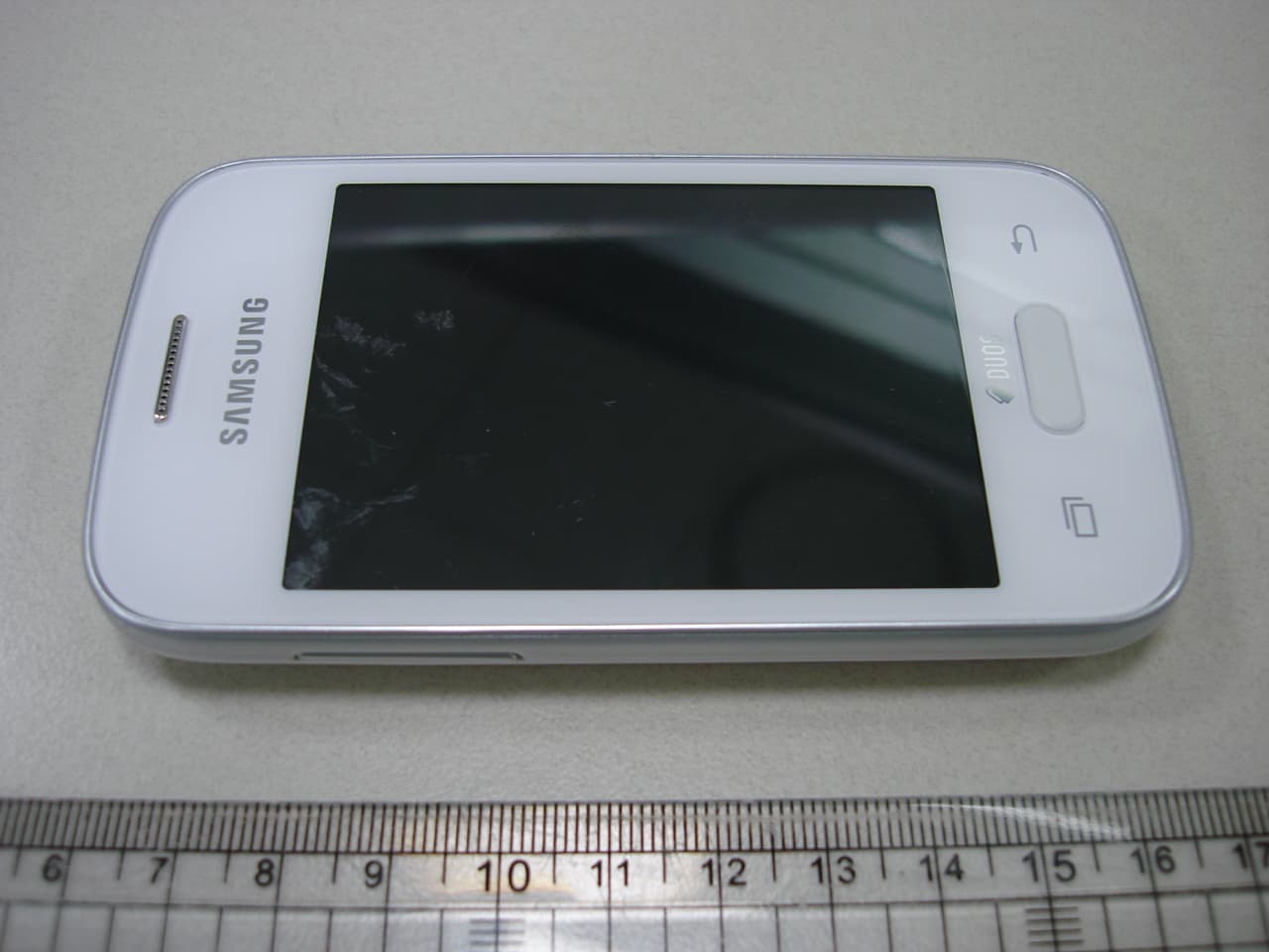 Mobile phone - FCC ID A3LSMG110B - Samsung Electronics Co Ltd (5)