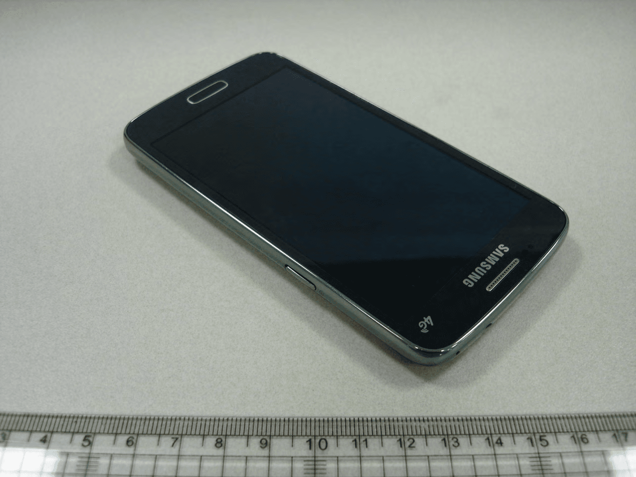Mobile phone - FCC ID A3LSMG3518 - Samsung Electronics Co Ltd (4)