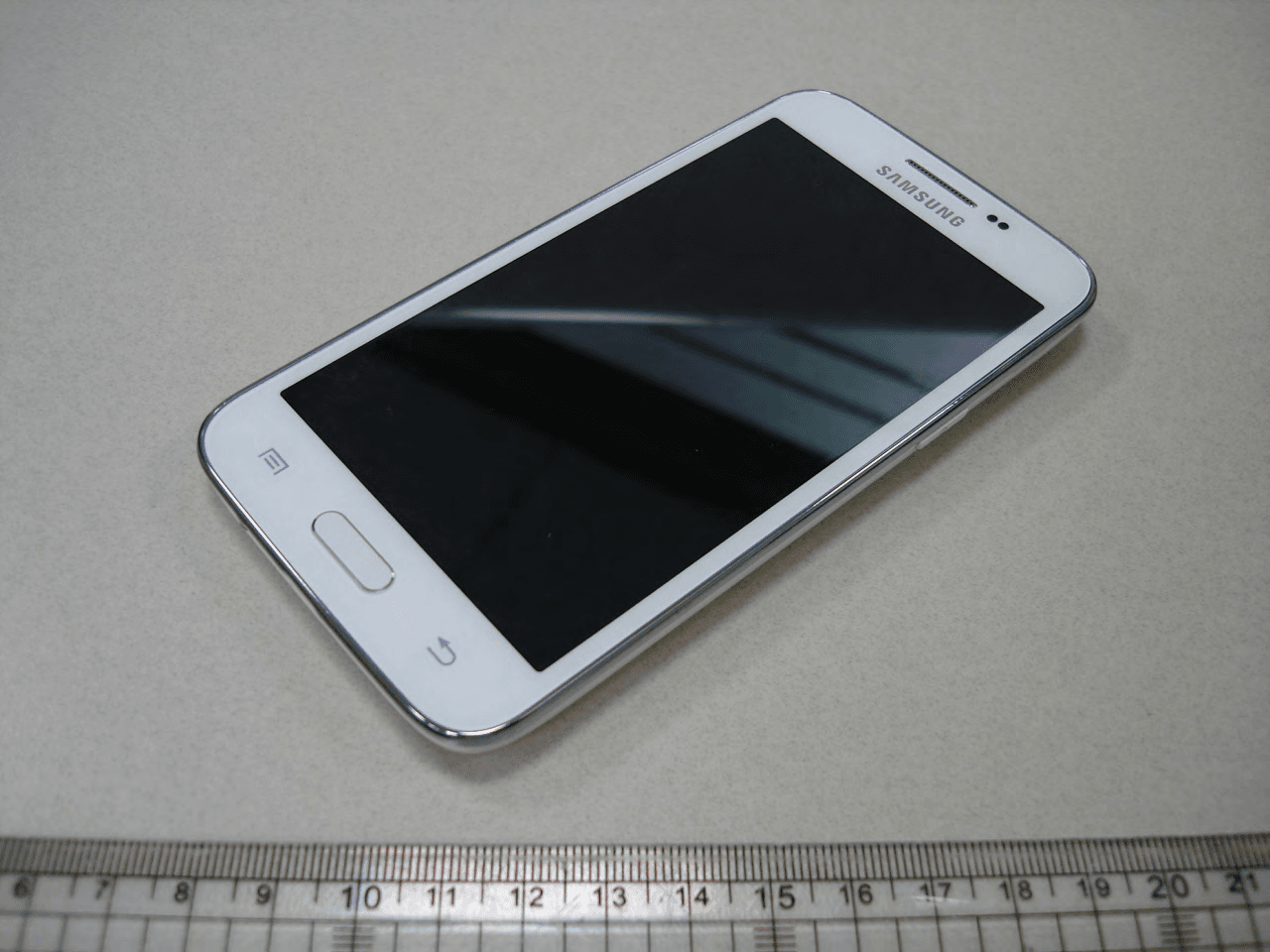 GSM/WCDMA/LTE Phone + Bluetooth, WLAN 2.4GHz b/g/n & NFC - FCC ID A3LSMG3586V - Samsung Electronics Co Ltd (4)