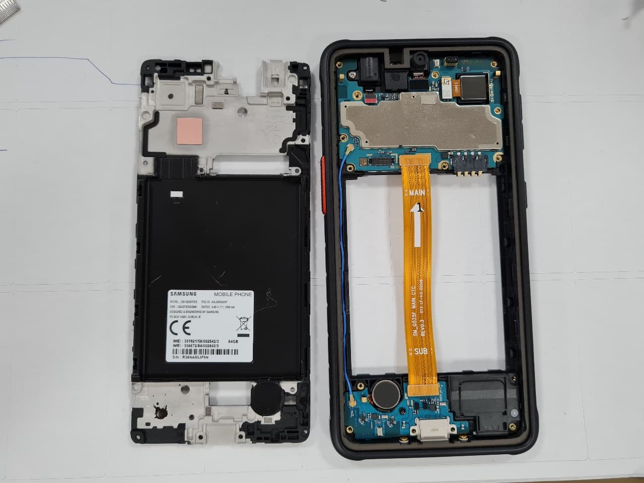 Mobile phone - FCC ID A3LSMG525F - Samsung Electronics Co Ltd (2)