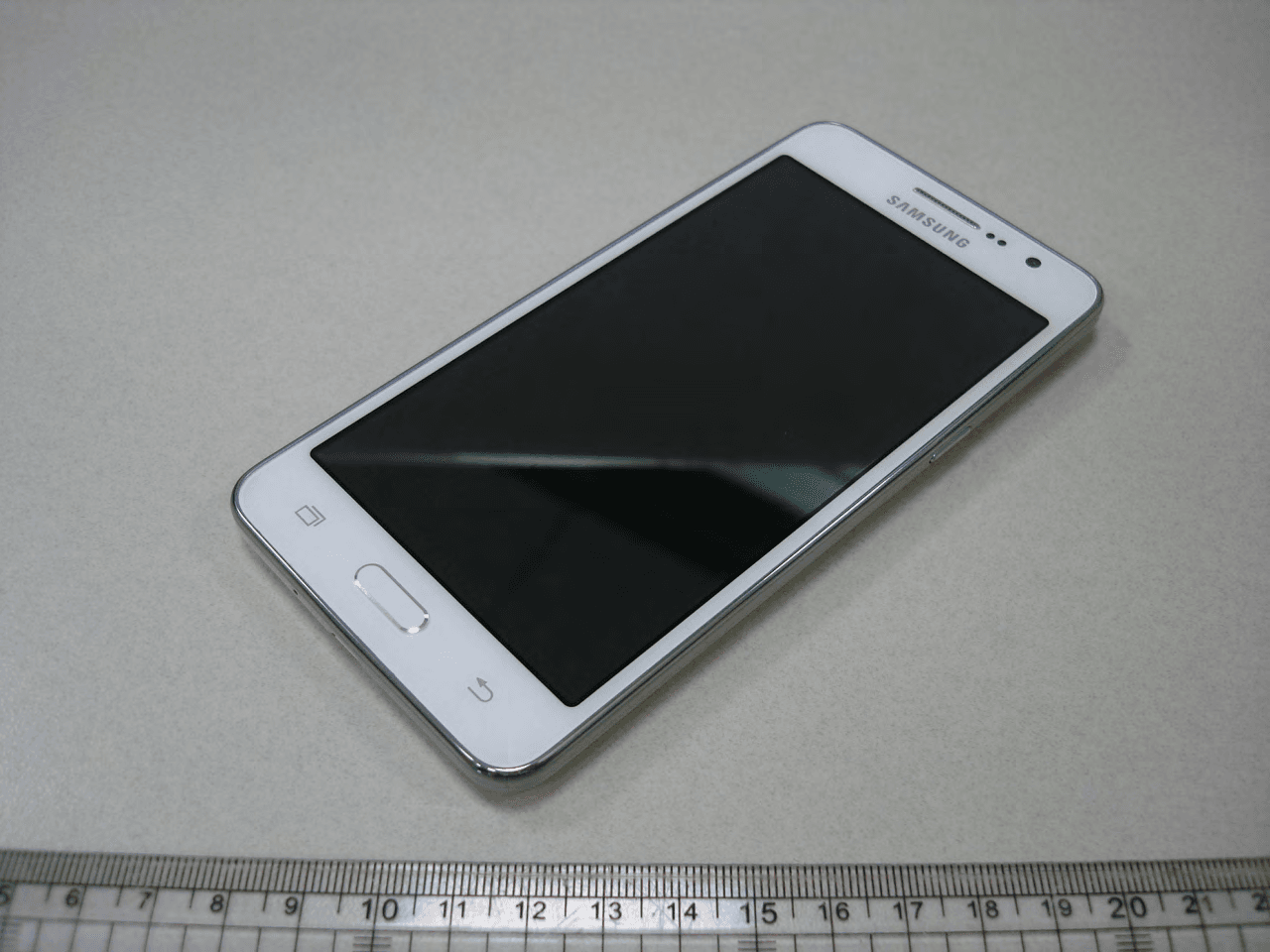 GSM/WCDMA/LTE Phone + Bluetooth, WLAN 2.4GHz b/g/n & NFC - FCC ID A3LSMG530F - Samsung Electronics Co Ltd (4)
