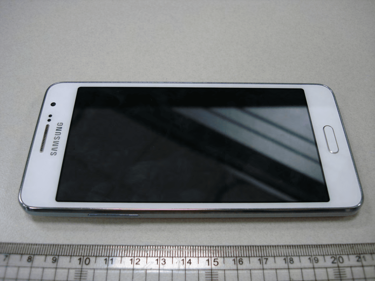 GSM/WCDMA Phone + Bluetooth, WLAN 2.4GHz b/g/n & ANT+ - FCC ID A3LSMG530H - Samsung Electronics Co Ltd (5)