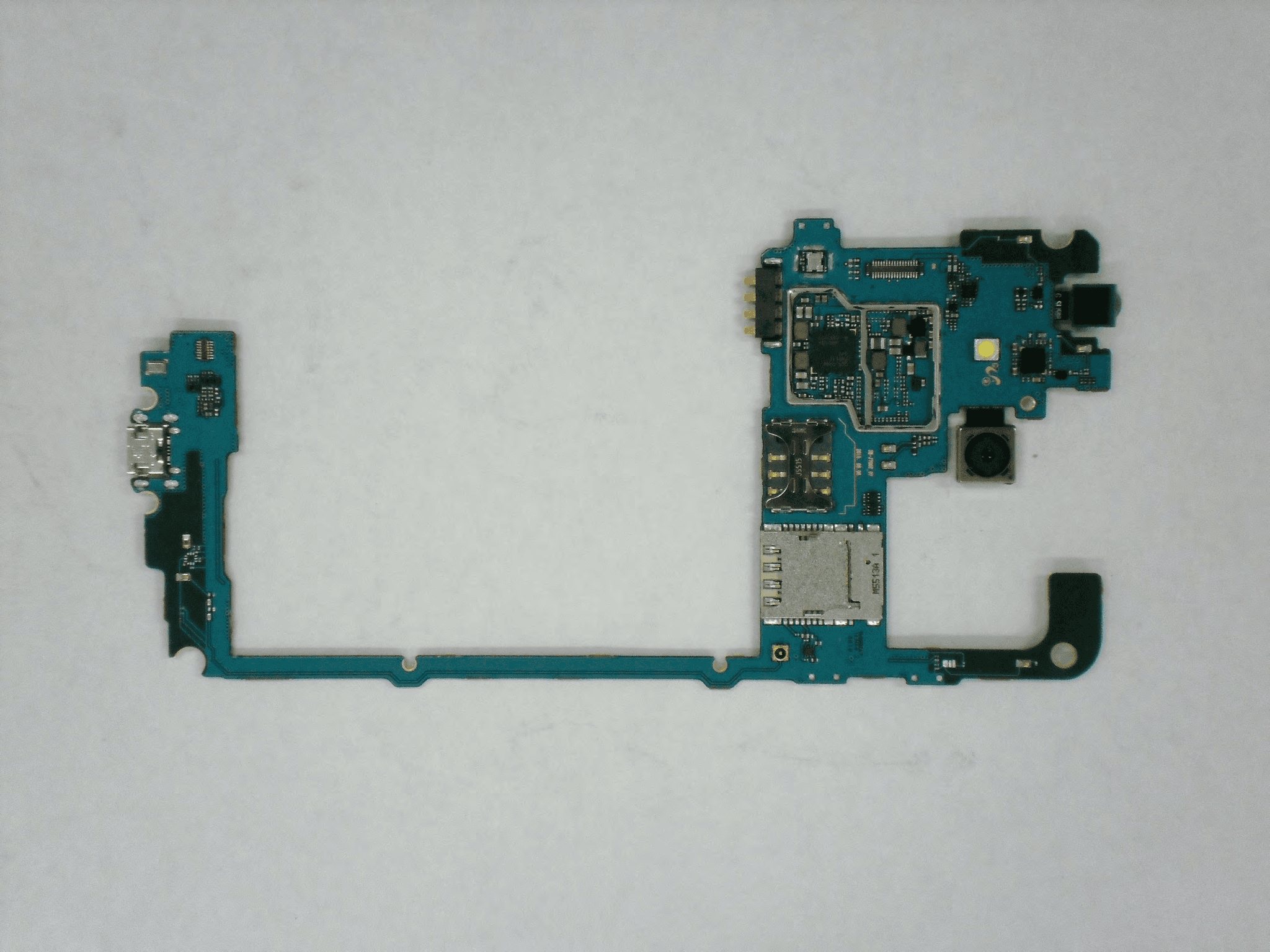 GSM/WCDMA/LTE Phone + Bluetooth/BLE and DTS b/g/n - FCC ID A3LSMG600FY - Samsung Electronics Co Ltd (3)