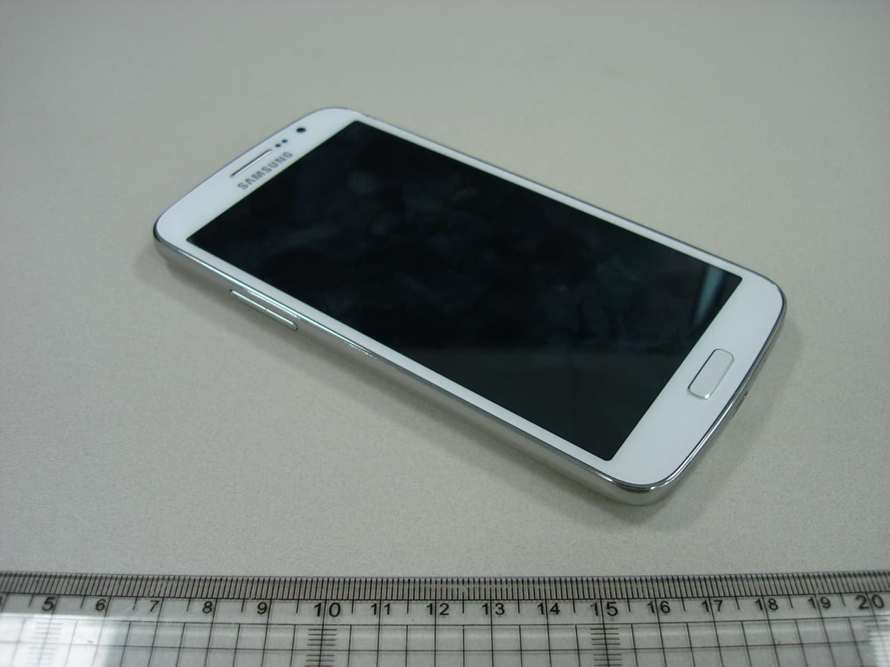 Cellular/PCS GSM/EDGE/WCDMA Phone with WLAN and Bluetooth - FCC ID A3LSMG7102 - Samsung Electronics Co Ltd (4)