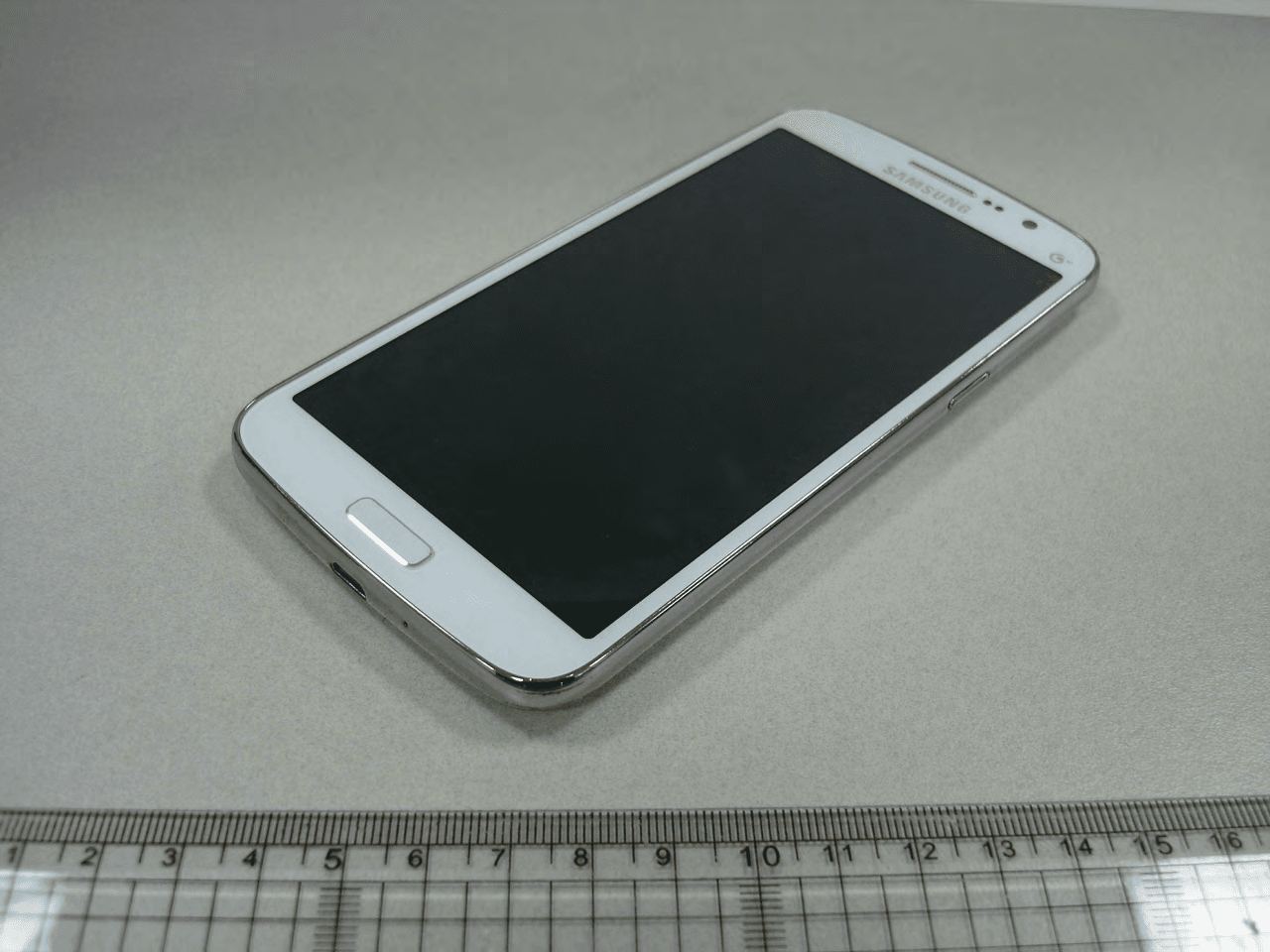 Cellular/PCS GSM/EDGE/WCDMA Phone with WLAN, Bluetooth, and RFID - FCC ID A3LSMG7108 - Samsung Electronics Co Ltd (4)