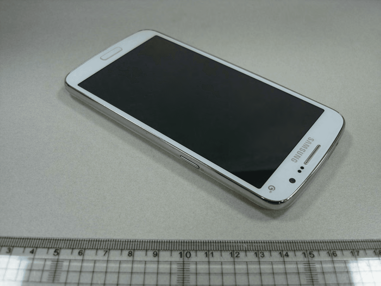 Cellular/PCS GSM/EDGE/WCDMA Phone with WLAN, Bluetooth, and RFID - FCC ID A3LSMG7108 - Samsung Electronics Co Ltd (3)