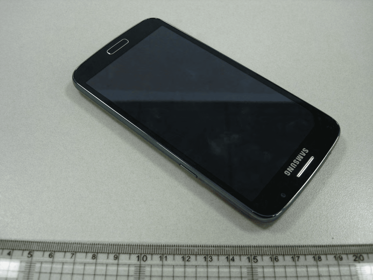 Mobile phone - FCC ID A3LSMG7108V - Samsung Electronics Co Ltd (4)