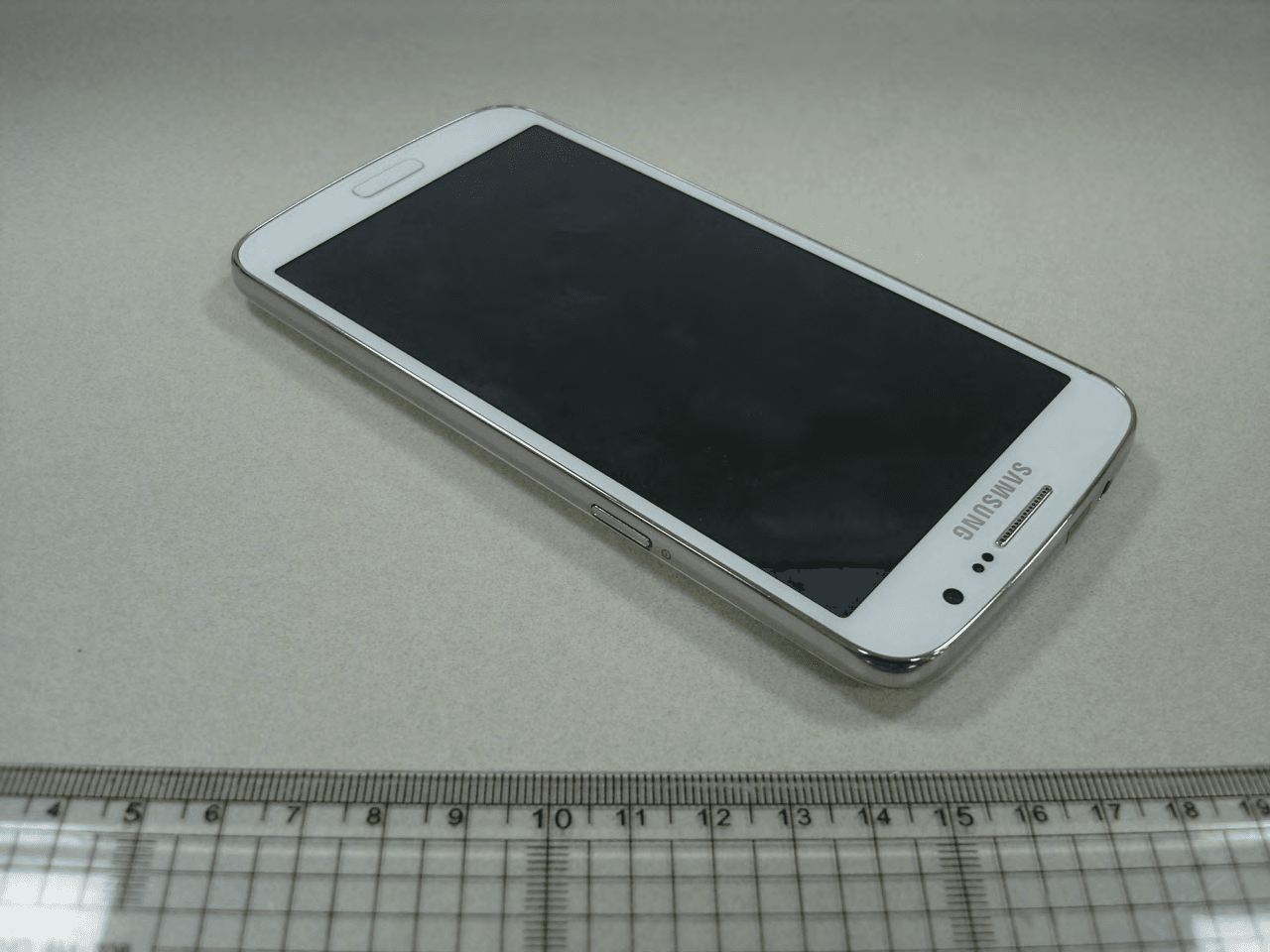 Cellular/PCS GSM/EDGE/CDMA/UMTS Phone with WLAN, Bluetooth, and RFID - FCC ID A3LSMG7109 - Samsung Electronics Co Ltd (4)