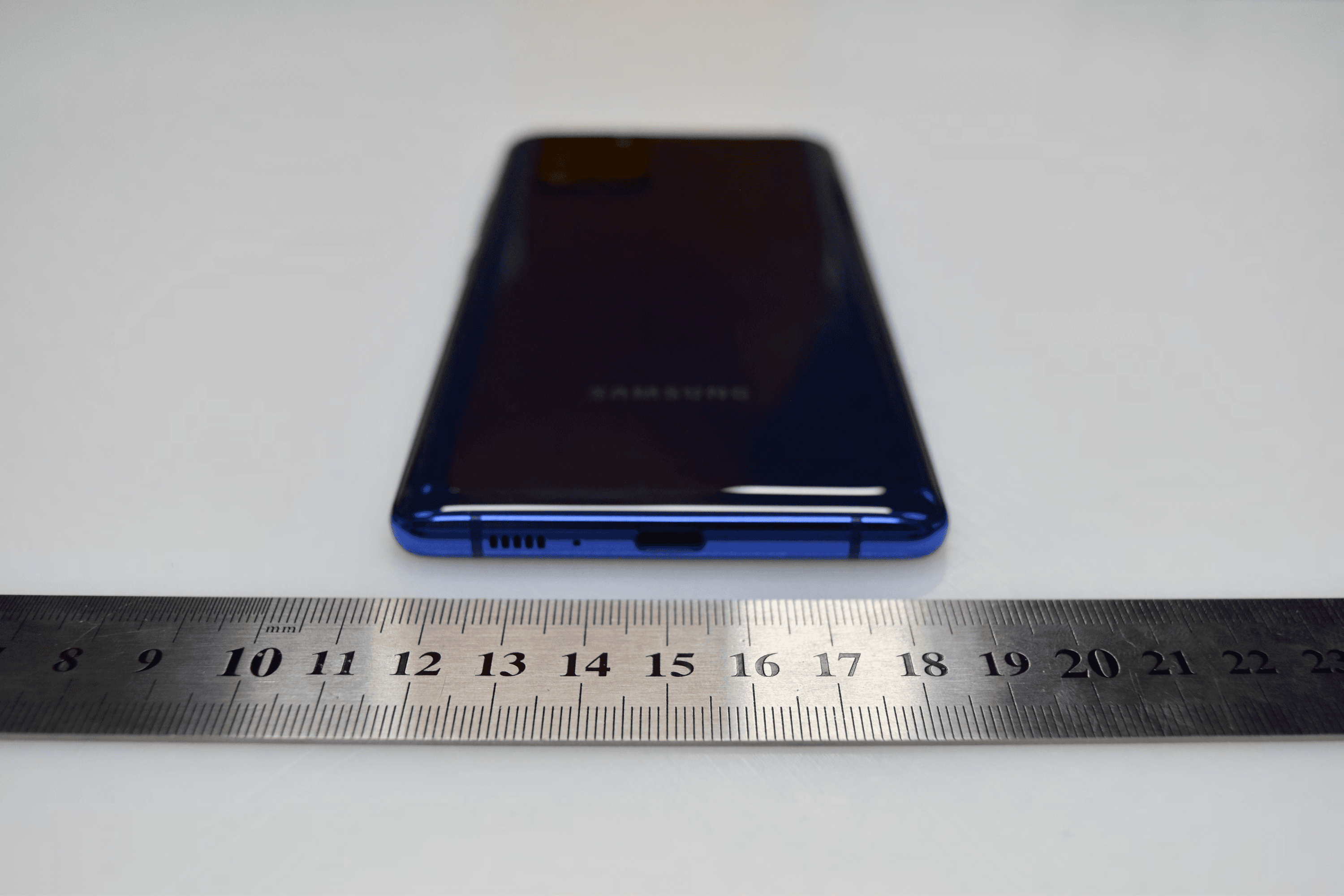 GSM/CDMA/WCDMA/LTE Phone + BT/BLE, DTS/UNII a/b/g/n/ac,ANT+ and NFC - FCC ID A3LSMG770U - Samsung Electronics Co Ltd (4)