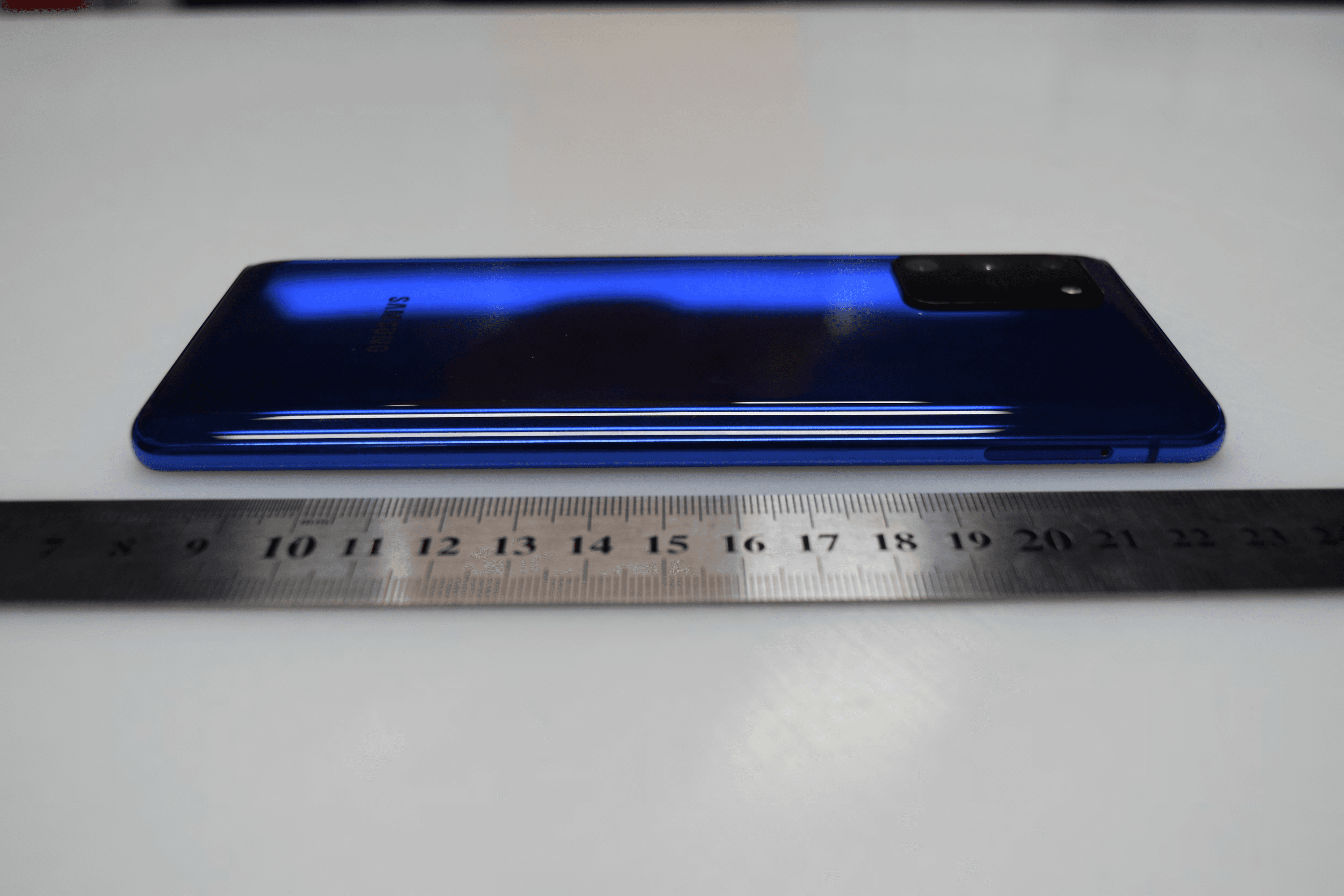 GSM/CDMA/WCDMA/LTE Phone + BT/BLE, DTS/UNII a/b/g/n/ac,ANT+ and NFC - FCC ID A3LSMG770U - Samsung Electronics Co Ltd (2)