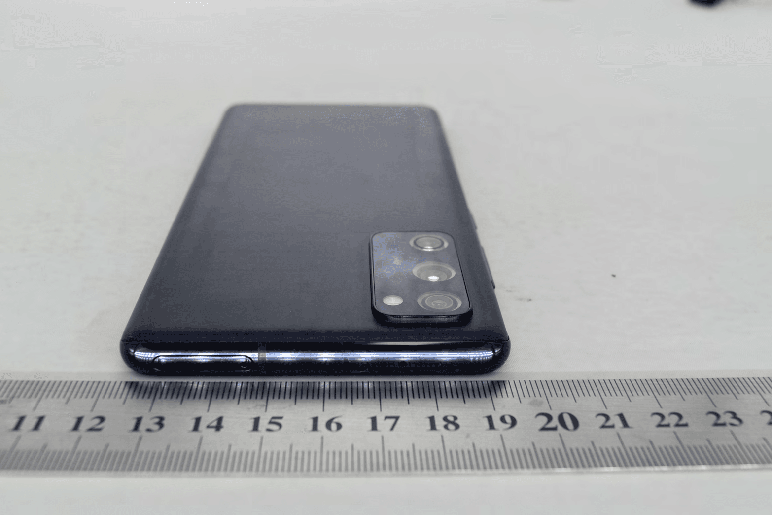 GSM/WCDMA/LTE Phone + BT/BLE, DTS/UNII a/b/g/n/ac/ax, NFC and WPT - FCC ID A3LSMG780G1 - Samsung Electronics Co Ltd (3)