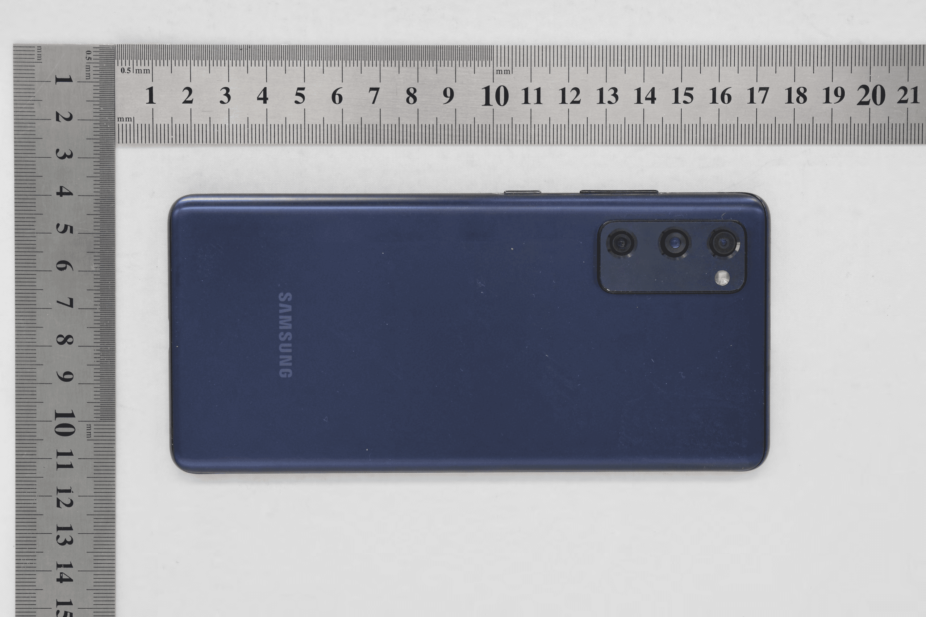 GSM/WCDMA/LTE Phone + BT/BLE, DTS/UNII a/b/g/n/ac/ax, NFC and WPT - FCC ID A3LSMG781B - Samsung Electronics Co Ltd