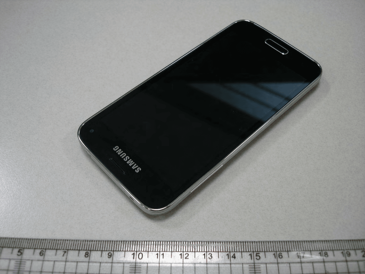 Multi-band GSM/EDGE/WCDMA/LTE Phone with WLAN, Bluetooth and RFID - FCC ID A3LSMG800A - Samsung Electronics Co Ltd (4)