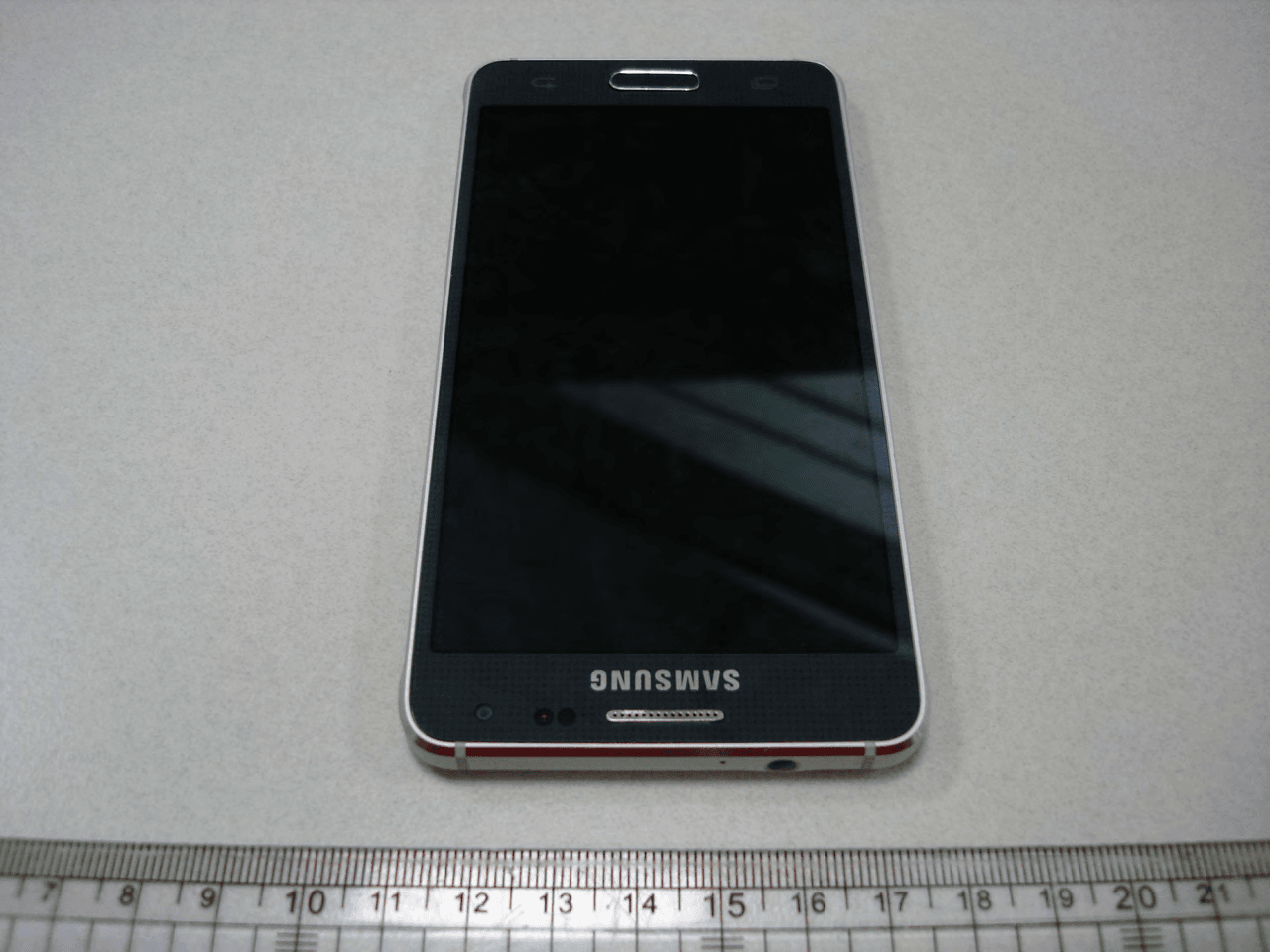 Multi-band GSM/EDGE/UMTS/LTE Phone with WLAN, Bluetooth, RFID and ANT+ - FCC ID A3LSMG850A - Samsung Electronics Co Ltd (4)
