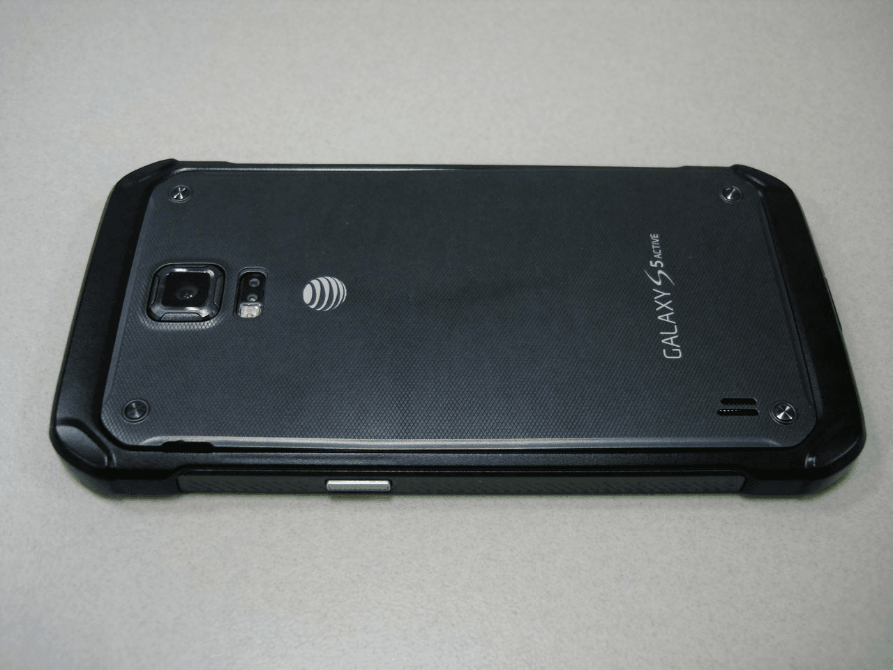 Multi band GSM/EDGE/WCDMA/LTE Handset with WLAN, Bluetooth, RFID, and ANT+ - FCC ID A3LSMG870A - Samsung Electronics Co Ltd (2)
