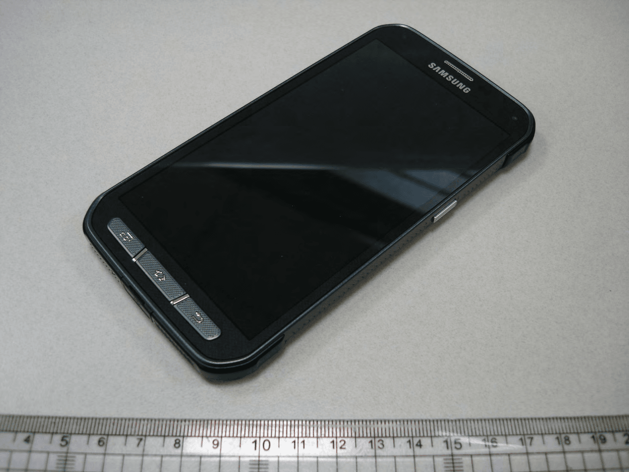 Multi-band GSM/EDGE/WCDMA/LTE Phone with WLAN, Bluetooth, RFID, and ANT+ - FCC ID A3LSMG870F - Samsung Electronics Co Ltd (3)