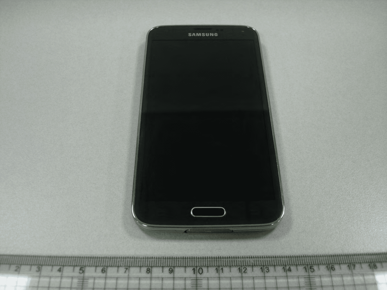 Multi-band GSM/EDGE/UMTS/LTE Phone with WLAN, Bluetooth, RFID, and ANT+ - FCC ID A3LSMG901F - Samsung Electronics Co Ltd (4)
