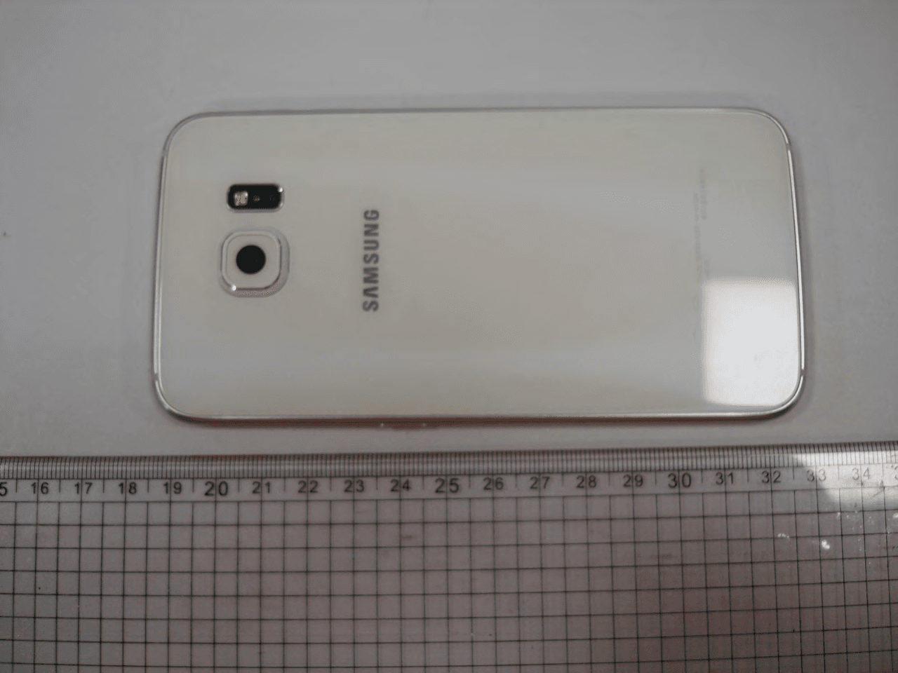 Multi-band GSM/EDGE/UMTS/LTE Phone with WLAN, Bluetooth, RFID, and ANT+ - FCC ID A3LSMG9200 - Samsung Electronics Co Ltd (4)