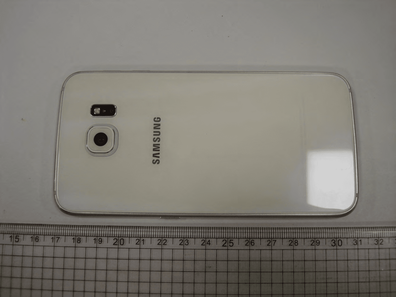 Multi-band GSM/EDGE/UMTS/LTE Phone with WLAN, Bluetooth, RFID, and ANT+ - FCC ID A3LSMG920T - Samsung Electronics Co Ltd (2)