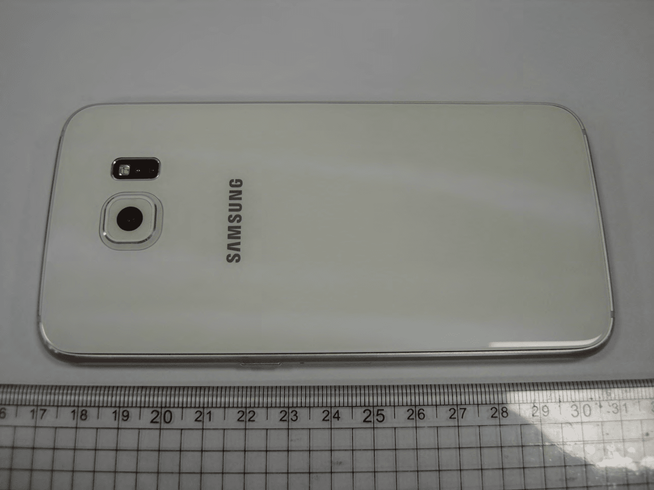 Multi-band GSM/EDGE/UMTS/LTE Phone with WLAN, Bluetooth, RFID, and ANT+ - FCC ID A3LSMG920W8 - Samsung Electronics Co Ltd (4)