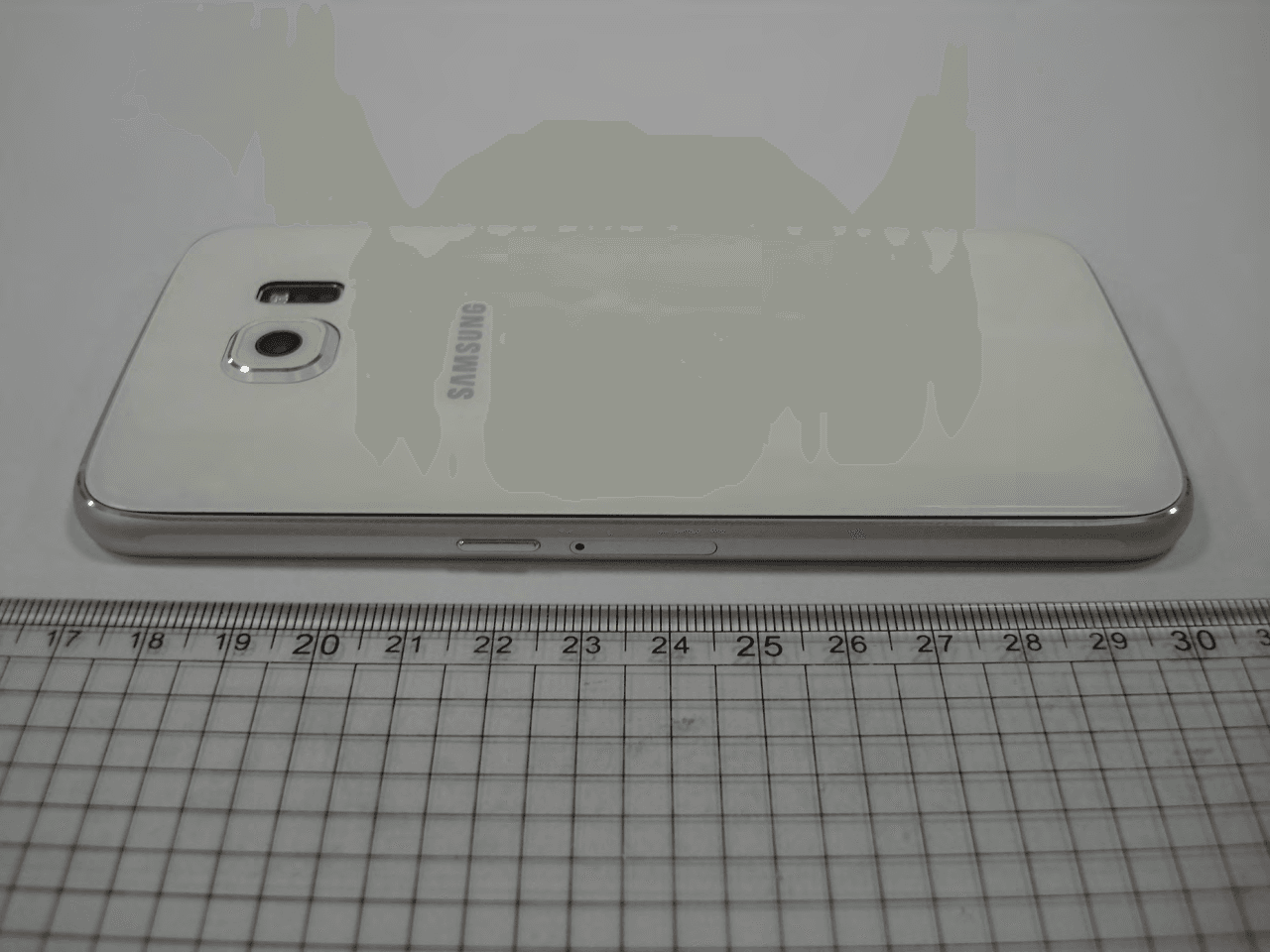 Multi-band GSM/EDGE/UMTS/LTE Phone with WLAN, Bluetooth, RFID, and ANT+ - FCC ID A3LSMG920W8 - Samsung Electronics Co Ltd (1)