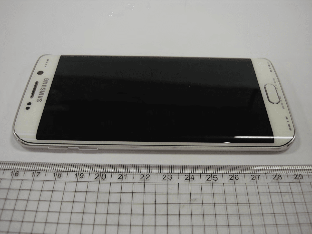 Multi-band GSM/EDGE/UMTS/LTE Phone with WLAN,  Bluetooth,  RFID,  and ANT+ - FCC ID A3LSMG925I - Samsung Electronics Co Ltd (2)