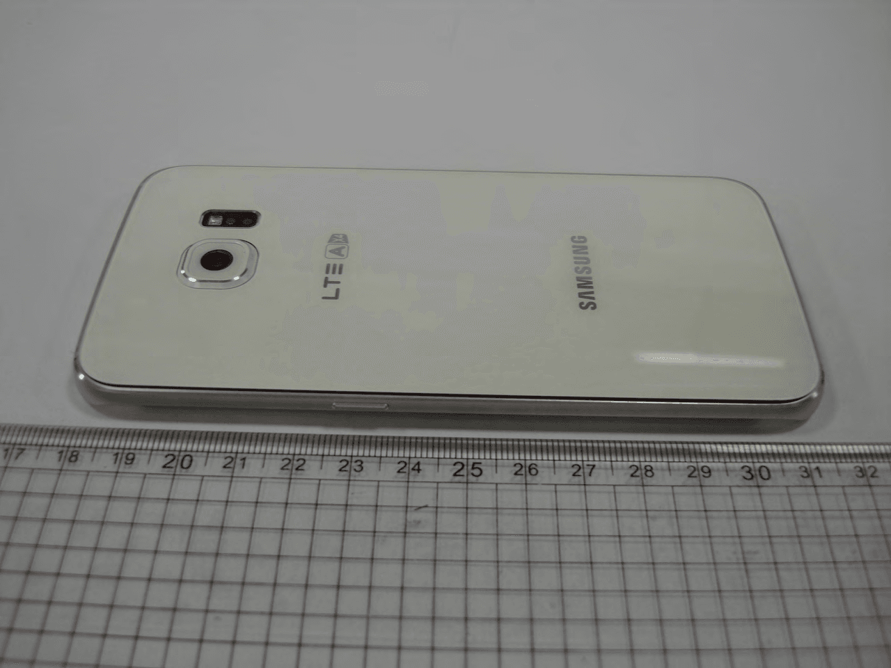 Multi-band GSM/UMTS/LTE Phone with WLAN, Bluetooth, RFID, and ANT+ - FCC ID A3LSMG925KOR - Samsung Electronics Co Ltd (4)